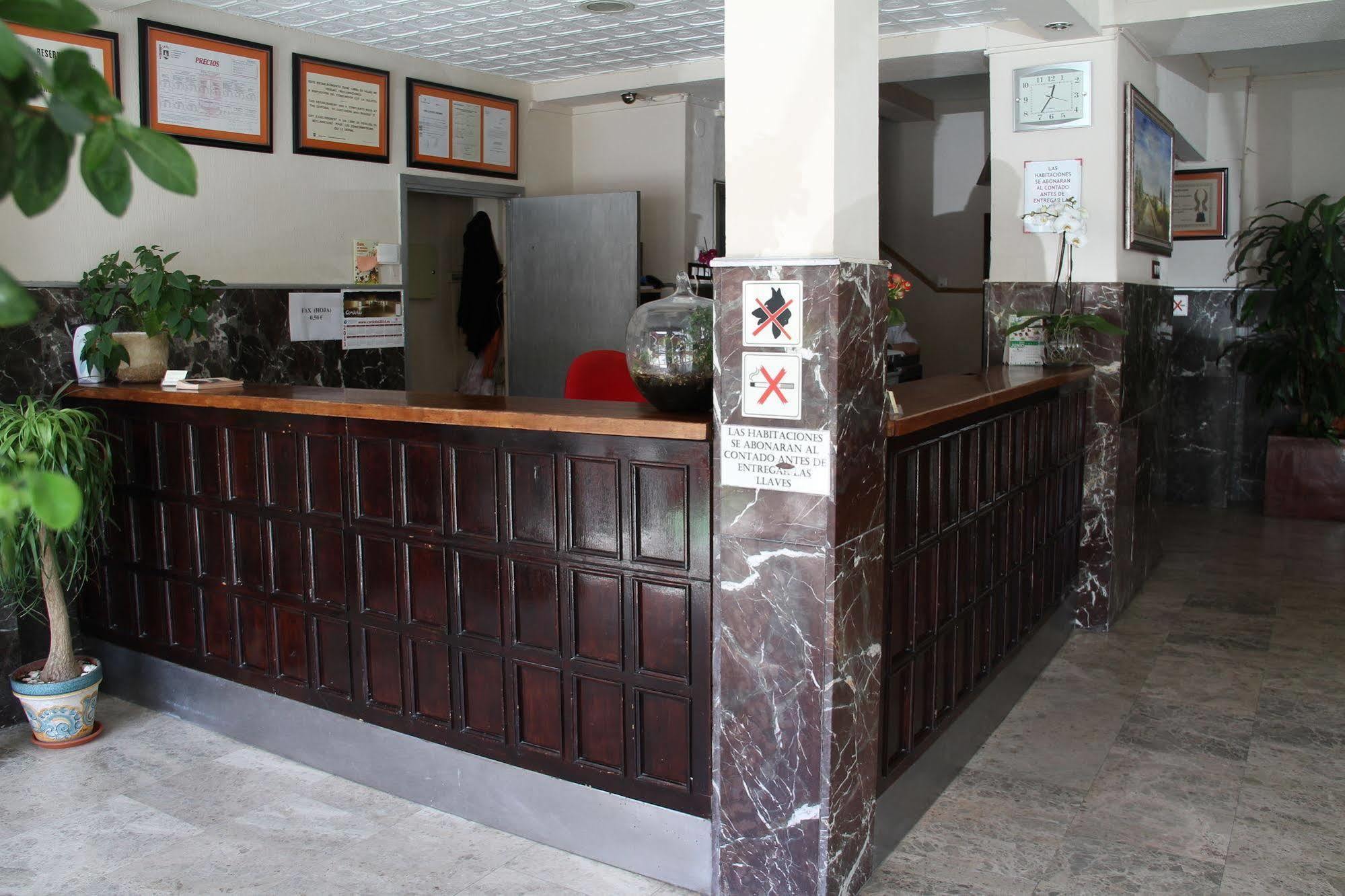 Hotel Mariano Córdoba Exterior foto